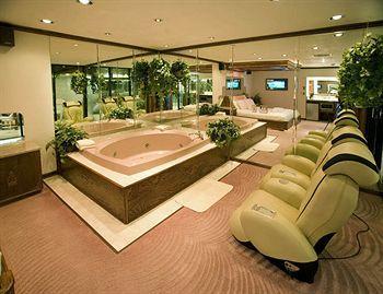 Sybaris Pool Suites Northbrook - Adults Only เกลนวิลล์ ภายนอก รูปภาพ
